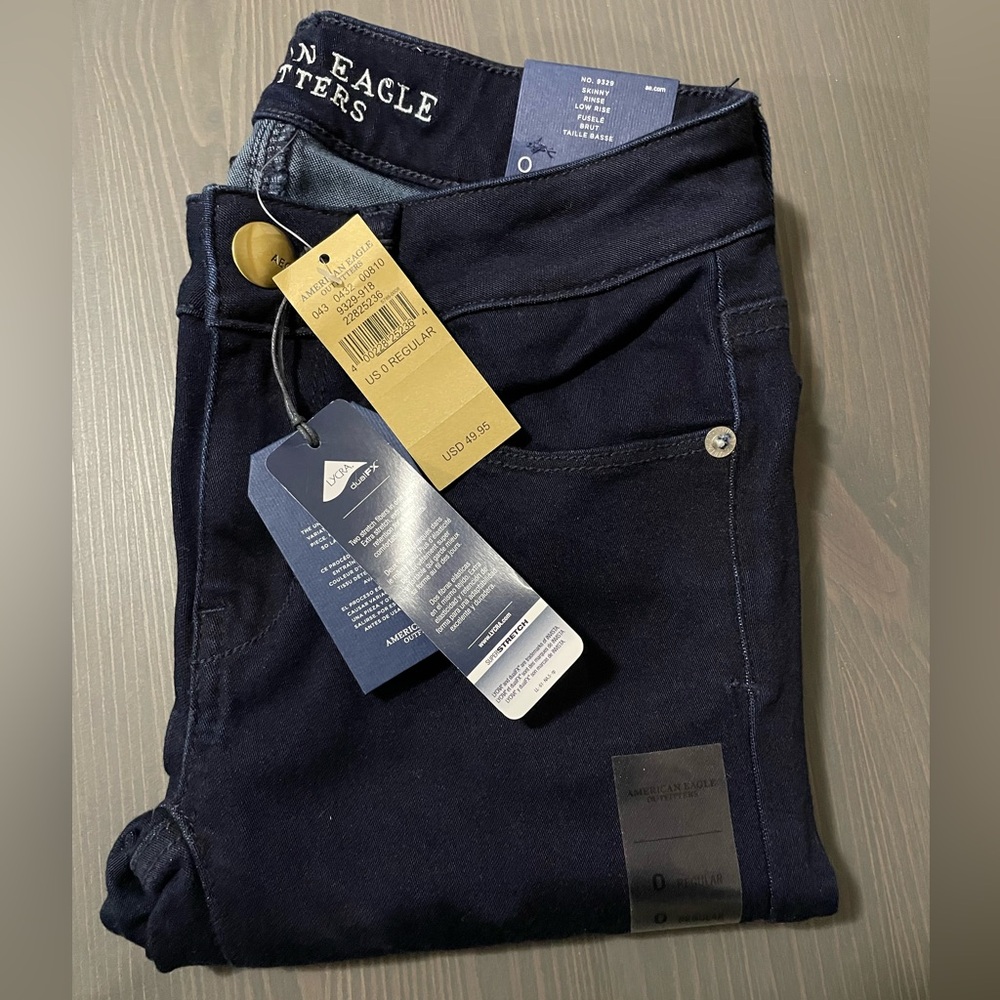 NWT size 0 american eagle low rise skinny jeans